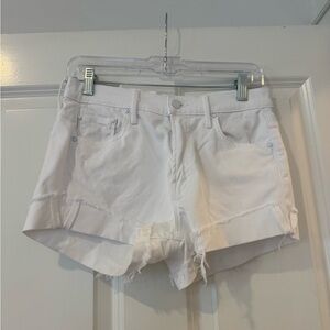 Mother Denim Rascal Split Flip Short. White denim. Size 26. Perfect for summer.